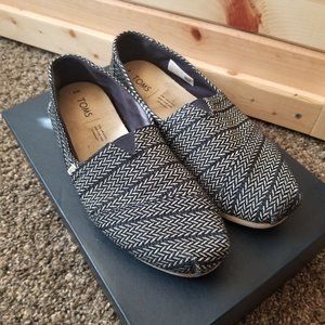 Herringbone Navy Blue Toms
